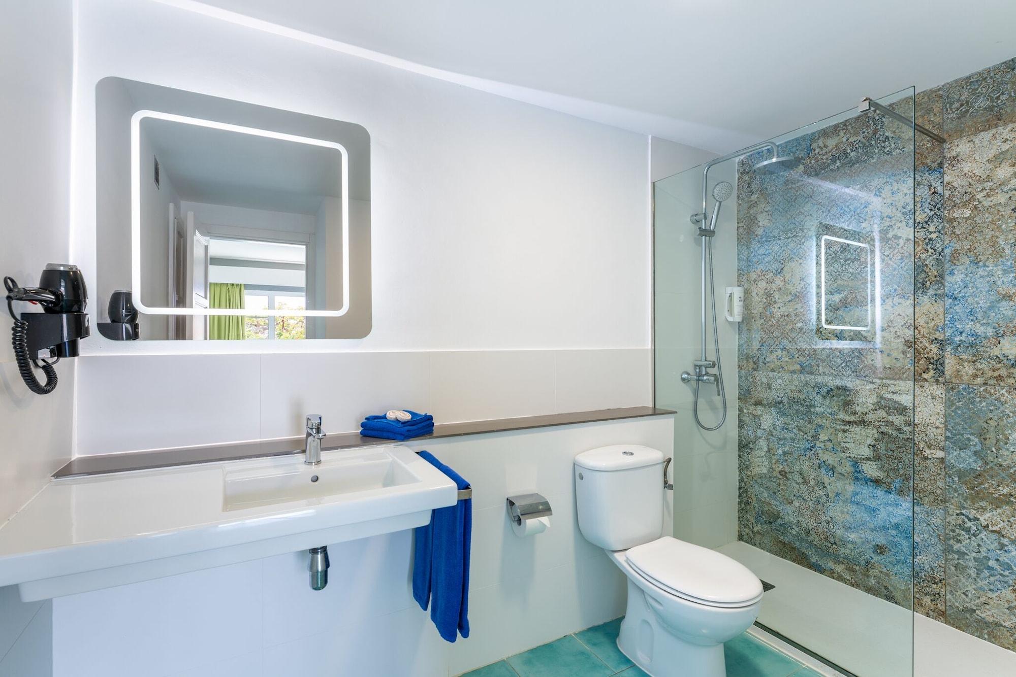 Livvo Morromar Aparthotel 3*